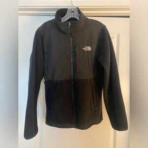 Women’s North Face Fleece Zip Up Jacket